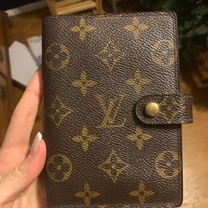 Louis Vuitton Pm agenda mono